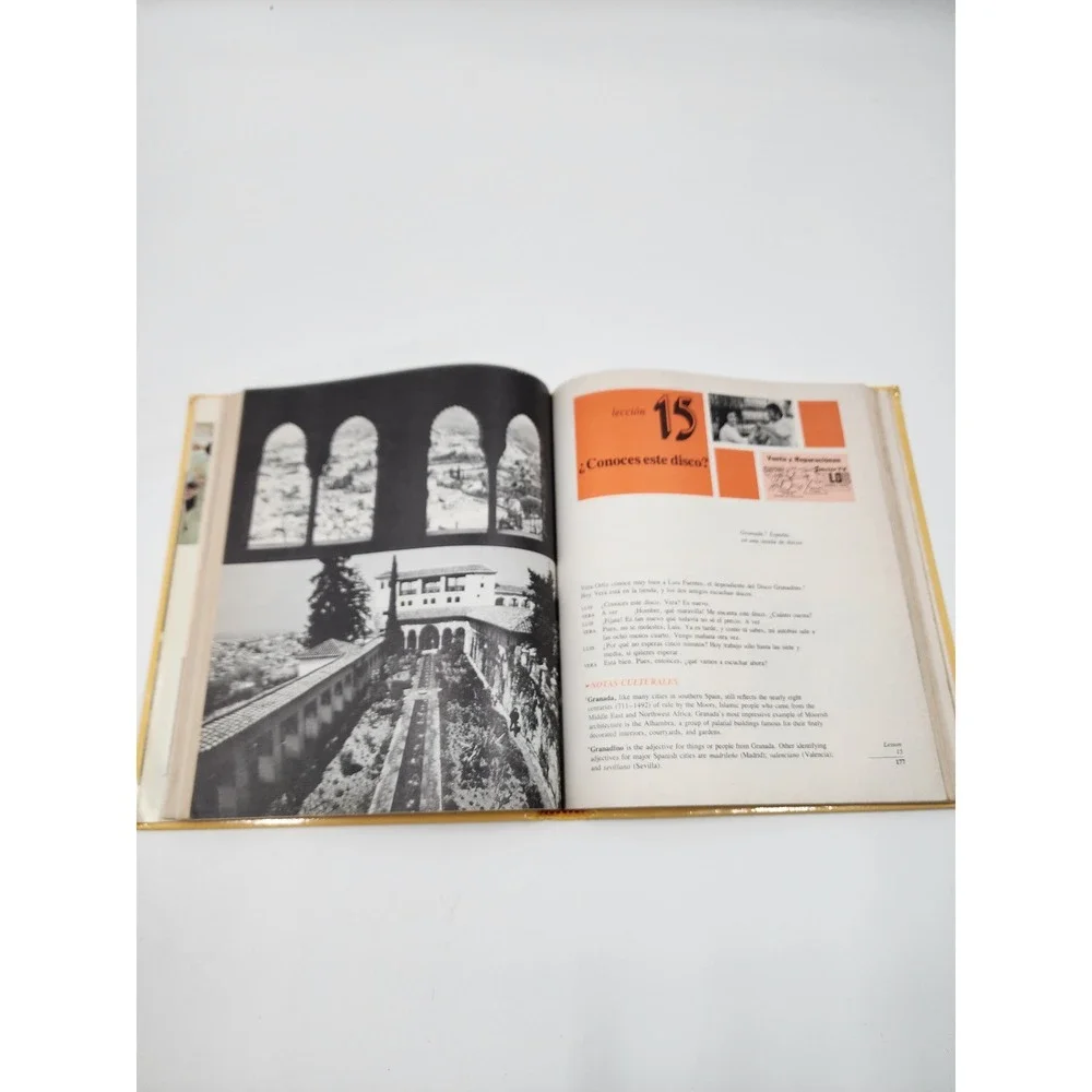 Churros y chocolate Level One Scott Foresman Spanish Program Textbook Vintage